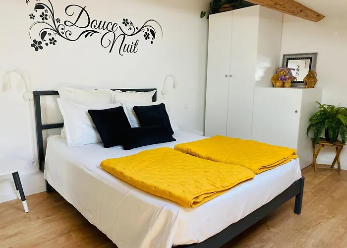 Douillet Et Coquet Appartement Climatise - Parking Prive Gratuit - Centre Montpellier
